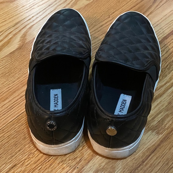 Steve Madden Black Quilted Slip-On Loafers - Picture 2 of 2